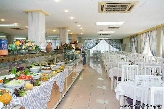 Hotel Linda 3*